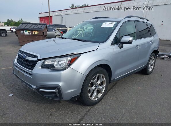 JF2SJAWC6HH467385 2017 SUBARU FORESTER Silver წინა მარცხენა ხედი სამი მეოთხედიდან