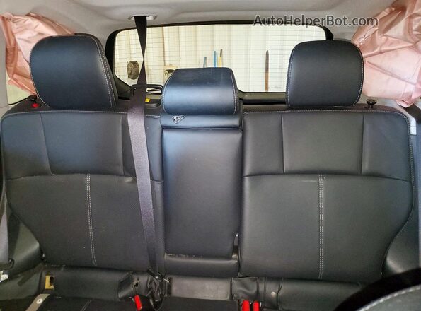 JF2SJAWC7HH478864 2017 SUBARU FORESTER Green Rear seats view