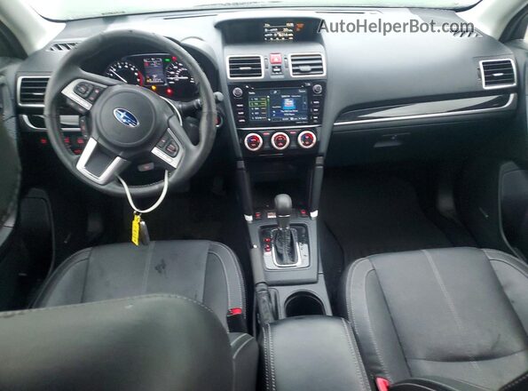 JF2SJAWCXHH583740 2017 SUBARU FORESTER Серебряный Вид панели приборов