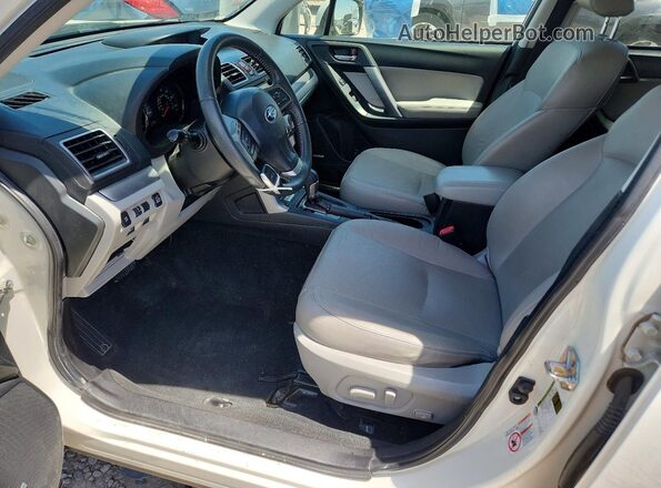 JF2SJAXC0GH442902 2016 SUBARU FORESTER Белый Вид салона спереди