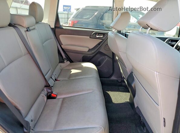 JF2SJAXC7GH453492 2016 SUBARU FORESTER Green უკანა სავარძლების ხედი