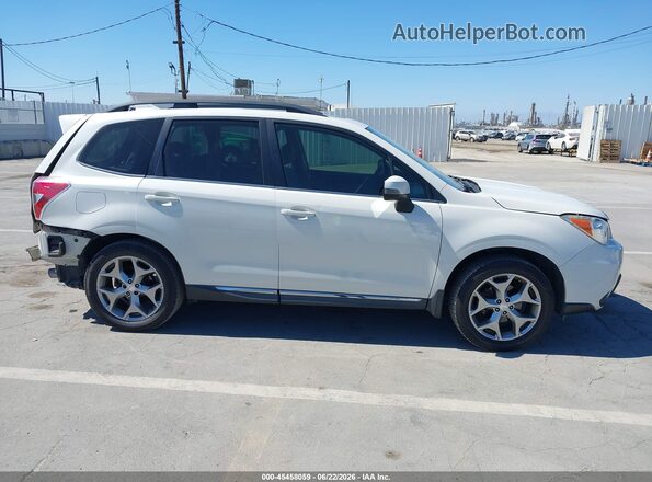 JF2SJAXC7GH454786 2016 SUBARU FORESTER White 360 interior view