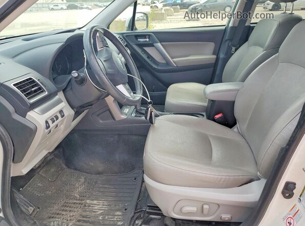 JF2SJAXC7GH553849 2016 SUBARU FORESTER White Vista interior delantera