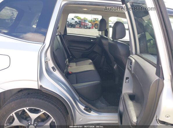 JF2SJGDC4GH531881 2016 SUBARU FORESTER Silver Widok naklejki z numerem VIN