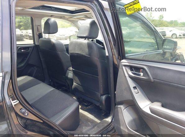 JF2SJGEC2JH509254 2018 SUBARU FORESTER Black Вид наклейки з VIN-кодом
