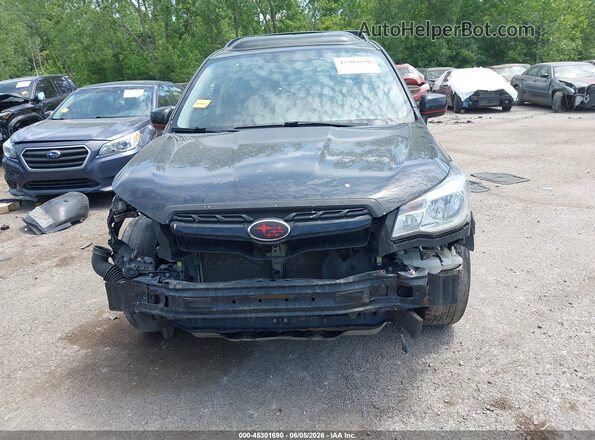 JF2SJGEC2JH509254 2018 SUBARU FORESTER Black Вид задньої частини салону