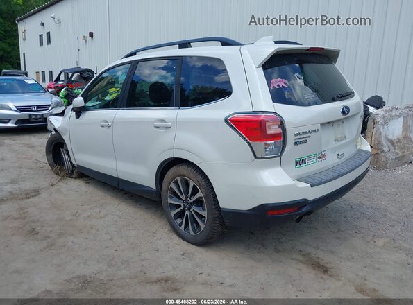 JF2SJGEC6JH567156 2018 SUBARU FORESTER White Tył lewy