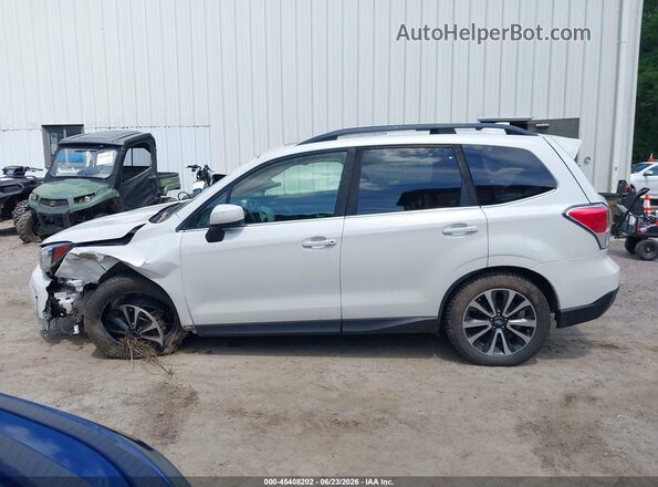 JF2SJGEC6JH567156 2018 SUBARU FORESTER White Widok wnętrza 360 stopni