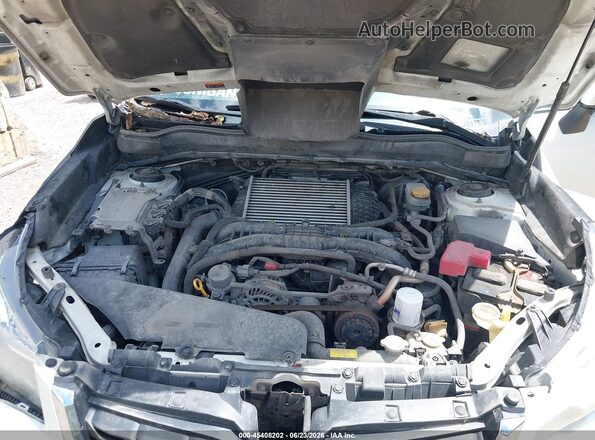 JF2SJGEC6JH567156 2018 SUBARU FORESTER White Widok z tyłu