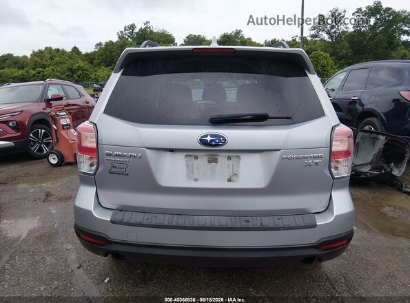 JF2SJGEC7HH447909 2017 SUBARU FORESTER Silver 