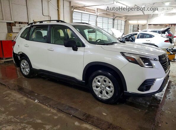 JF2SKABCXRH454482 2024 SUBARU FORESTER White Front right