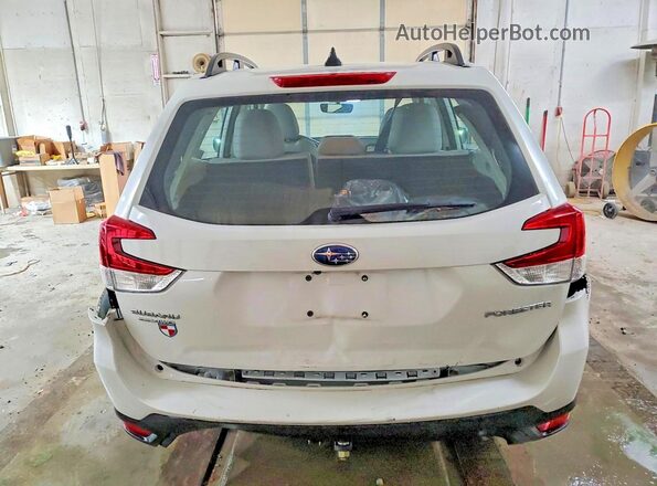 JF2SKABCXRH454482 2024 SUBARU FORESTER White Rear view