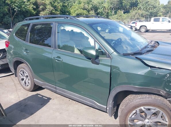JF2SKACC2RH488107 2024 SUBARU FORESTER Green Rear interior view