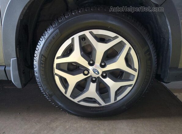 JF2SKACC9RH446050 2024 SUBARU FORESTER Gray 