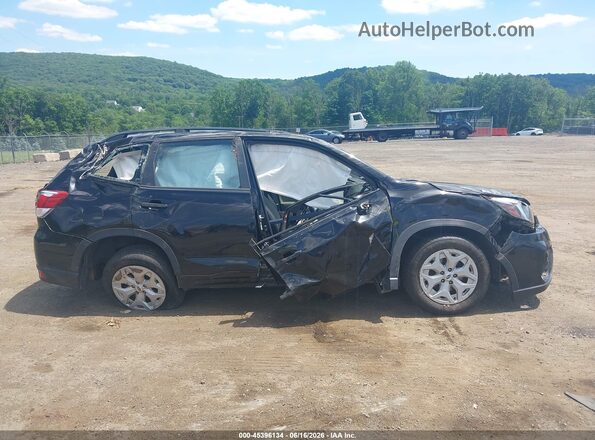 JF2SKADC0LH411113 2020 SUBARU FORESTER Black Rear interior view
