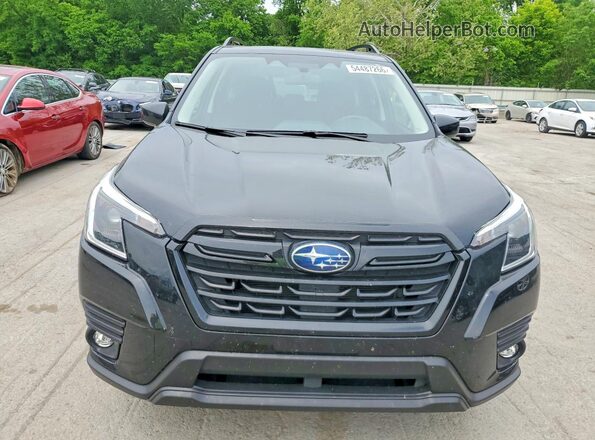 JF2SKADC0RH402811 2024 SUBARU FORESTER Черный 