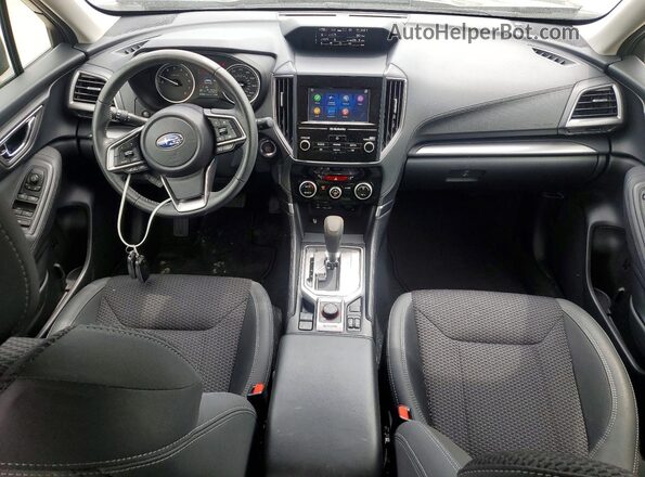 JF2SKADC0RH402811 2024 SUBARU FORESTER Черный 