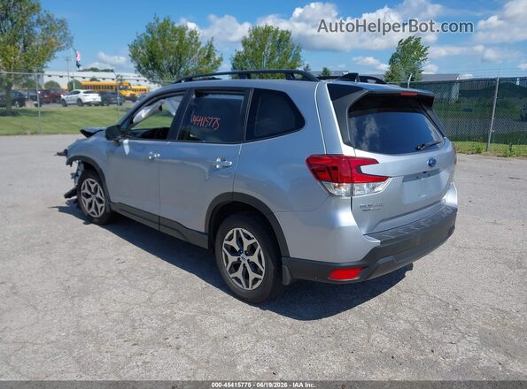 JF2SKADC0RH481025 2024 SUBARU FORESTER Silver Rear left