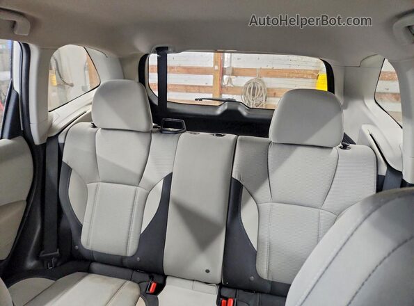 JF2SKADC1LH586910 2020 SUBARU FORESTER White უკანა სავარძლების ხედი