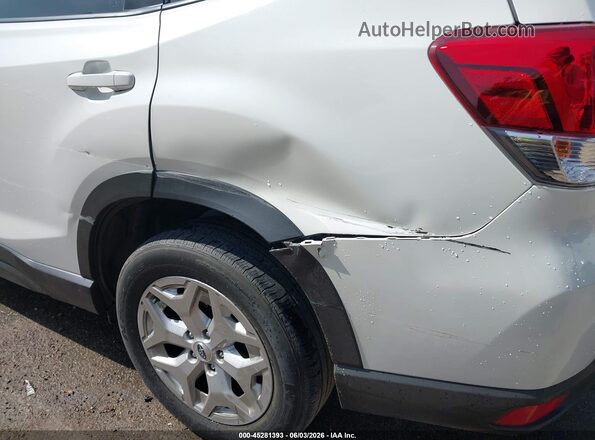 JF2SKADC1MH431307 2021 SUBARU FORESTER White 