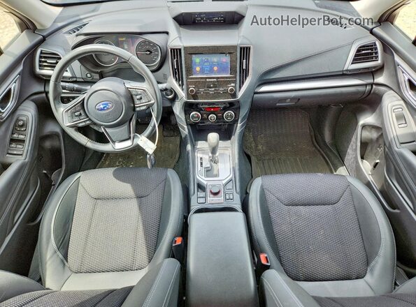 JF2SKADC1RH405314 2024 SUBARU FORESTER Silver 