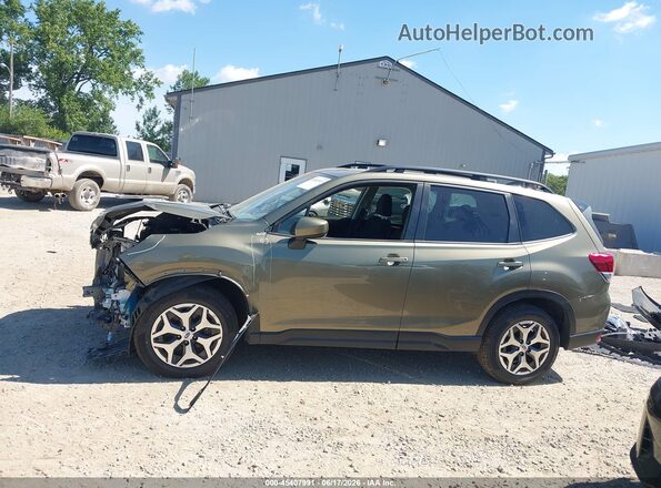 JF2SKADC2RH411865 2024 SUBARU FORESTER Green 