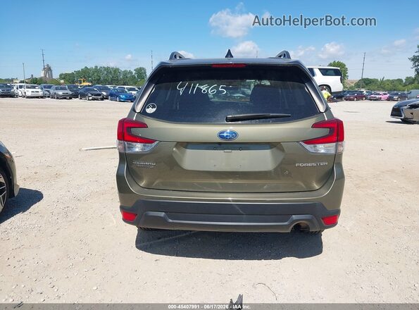 JF2SKADC2RH411865 2024 SUBARU FORESTER Green 