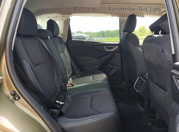 JF2SKADC3NH423890 2022 SUBARU FORESTER Green 