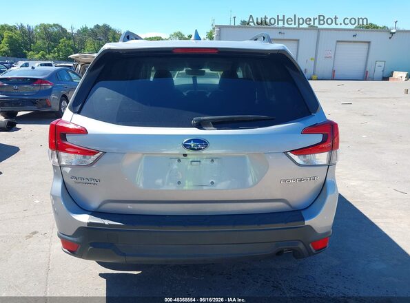 JF2SKADC3NH425462 2022 SUBARU FORESTER Silver 