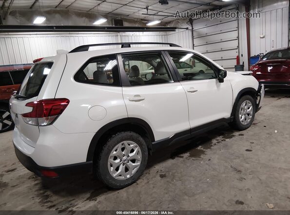 JF2SKADC4MH442317 2021 SUBARU FORESTER White Rear right
