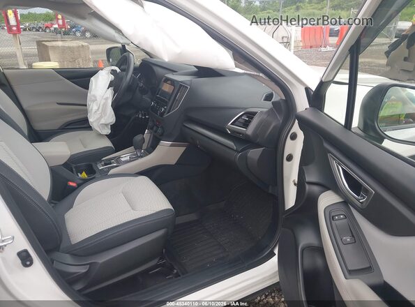 JF2SKADC5PH529583 2023 SUBARU FORESTER White 