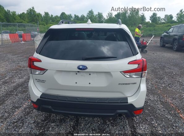 JF2SKADC5PH529583 2023 SUBARU FORESTER White 