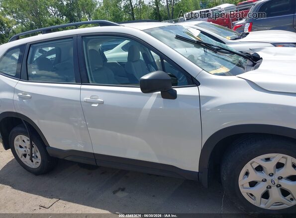 JF2SKADC7MH417914 2021 SUBARU FORESTER White Rear interior view