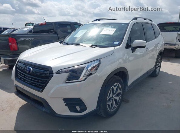 JF2SKADC7RH408363 2024 SUBARU FORESTER White Передня ліва чверть