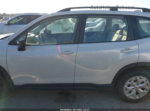 JF2SKADC8MH488510 2021 SUBARU FORESTER White Панорамний вид салону 360°