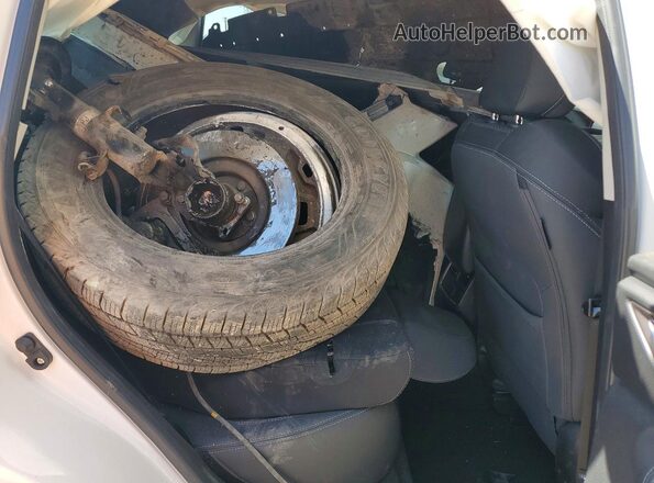 JF2SKADC8NH470509 2022 SUBARU FORESTER White Вид задніх сидінь