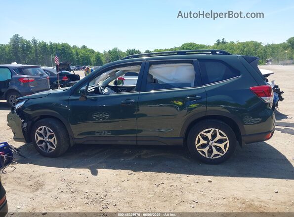 JF2SKADC8RH497148 2024 SUBARU FORESTER Green Սալոնի 360 աստիճան տեսք