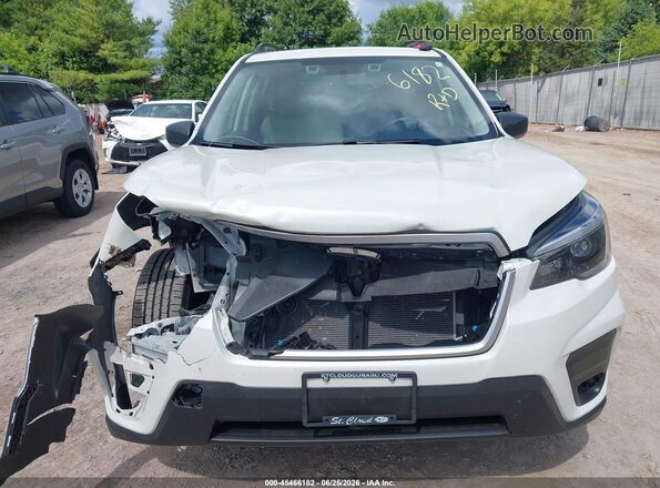 JF2SKADC9MH594044 2021 SUBARU FORESTER White Սալոնի հետևի տեսք
