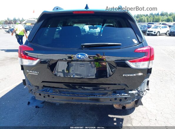 JF2SKADC9PH444021 2023 SUBARU FORESTER Черный 