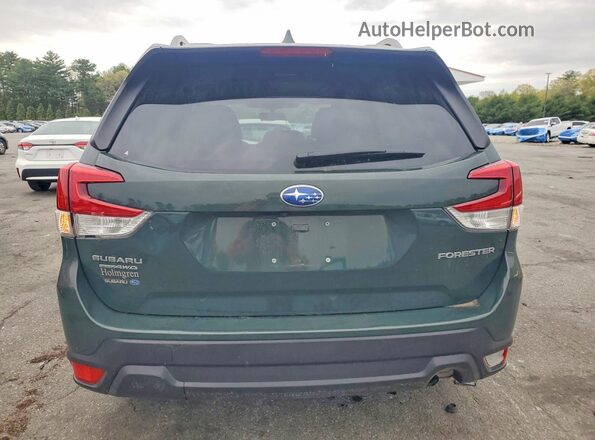 JF2SKADCXNH410506 2022 SUBARU FORESTER Green Rear view