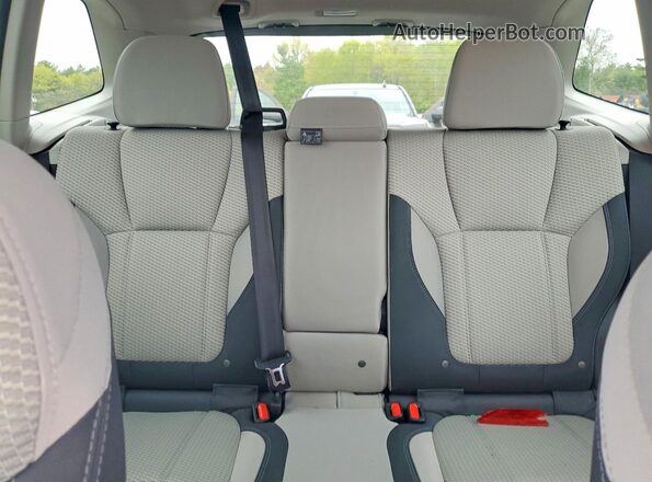 JF2SKADCXNH410506 2022 SUBARU FORESTER Green Rear seats view