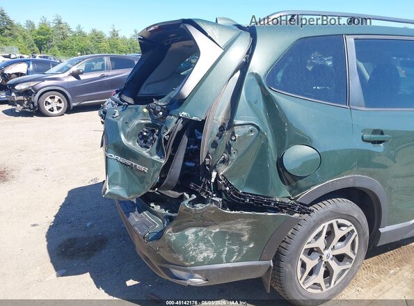JF2SKAEC2NH462405 2022 SUBARU FORESTER Зеленый 
