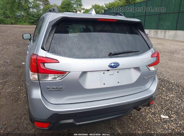 JF2SKAEC2PH526185 2023 SUBARU FORESTER Серебряный 
