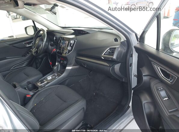 JF2SKAEC4KH545457 2019 SUBARU FORESTER Champagne Front interior view