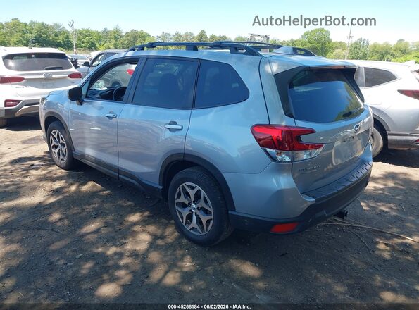 JF2SKAEC4NH458825 2022 SUBARU FORESTER Silver 