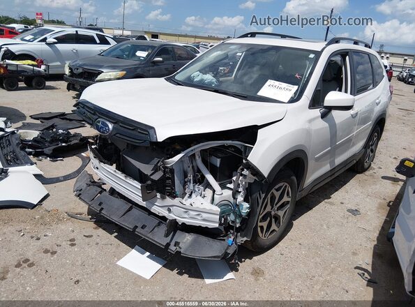 JF2SKAEC4PH464899 2023 SUBARU FORESTER White წინა მარცხენა ხედი სამი მეოთხედიდან