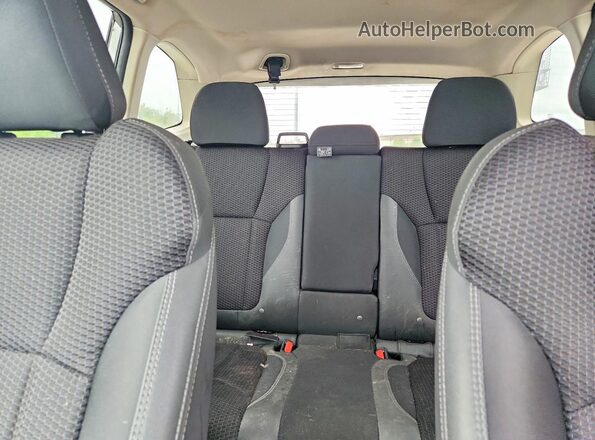 JF2SKAEC6KH417284 2019 SUBARU FORESTER Серебряный Вид задних сидений