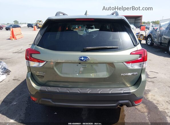 JF2SKAFC2MH566180 2021 SUBARU FORESTER Green 