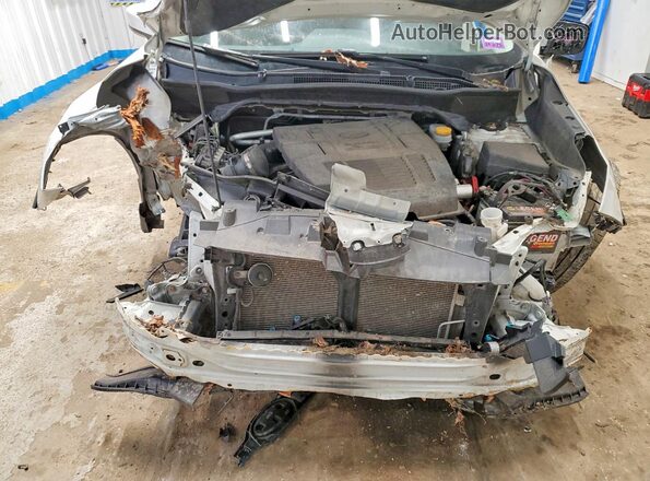 JF2SKAGC1KH474697 2019 SUBARU FORESTER White Vista del compartimento del motor
