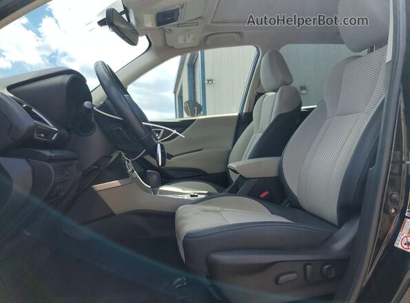 JF2SKAJC0LH551067 2020 SUBARU FORESTER Черный Вид салона спереди